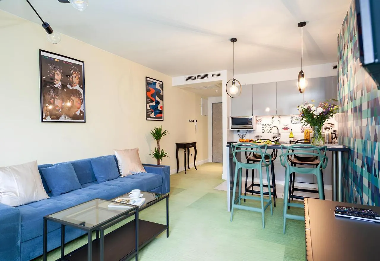 Oomph Wroclaw Deluxe Apt Ruska 0*,